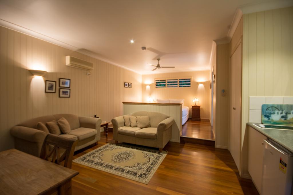 יוגאבורה Allumbah Pocket Cottages מראה חיצוני תמונה